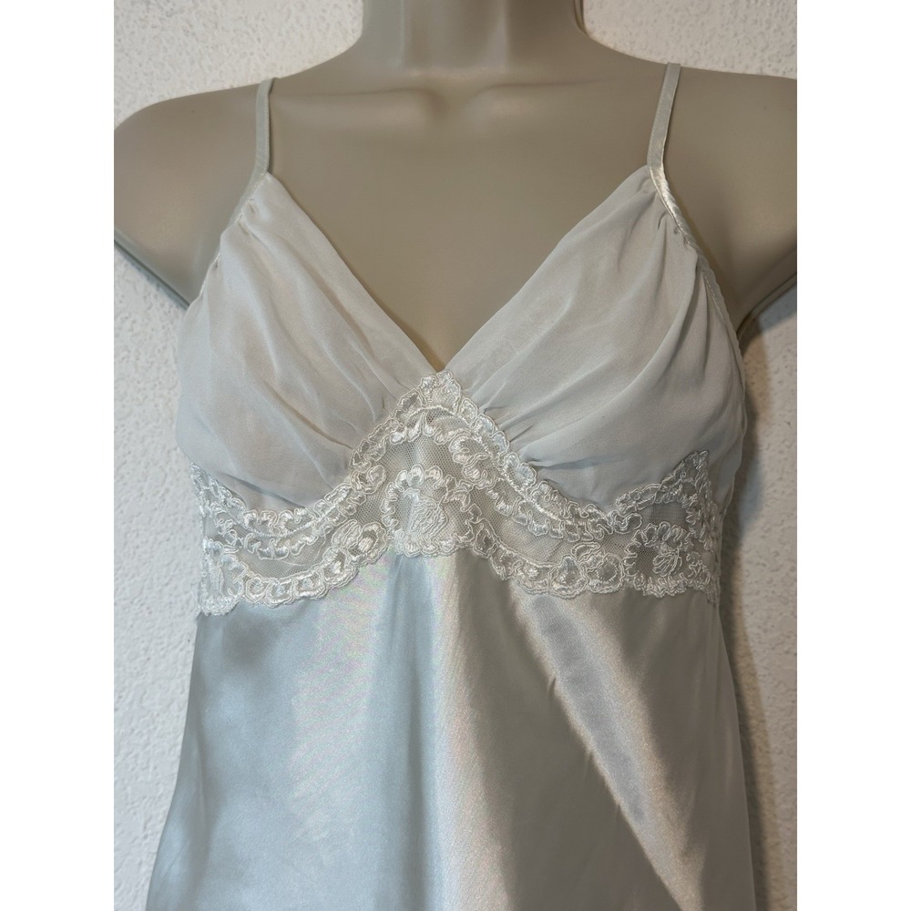 Secret Treasures Y2K White Satin Embroidered Cami Top M‎ Babydoll Coquette Fairy